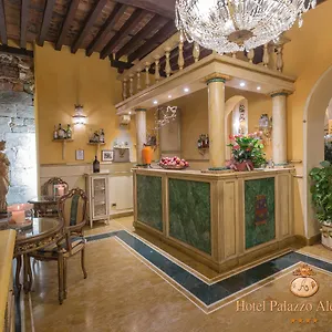 Hotel Palazzo Alexander Lucca